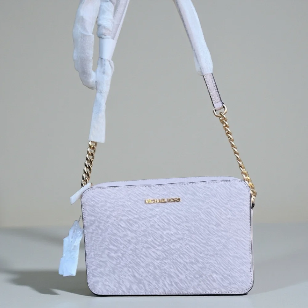 Jet Set Large Saffiano Leather Crossbody Bag - Picture 6 of 9